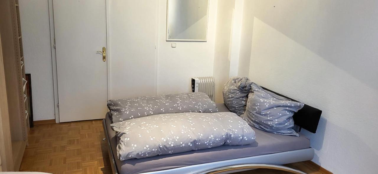 Von Privat, Grosses Zimmer Sehr Zentral In Bad Homburg Stadtmitte Bad Homburg vor der Hoehe Ngoại thất bức ảnh