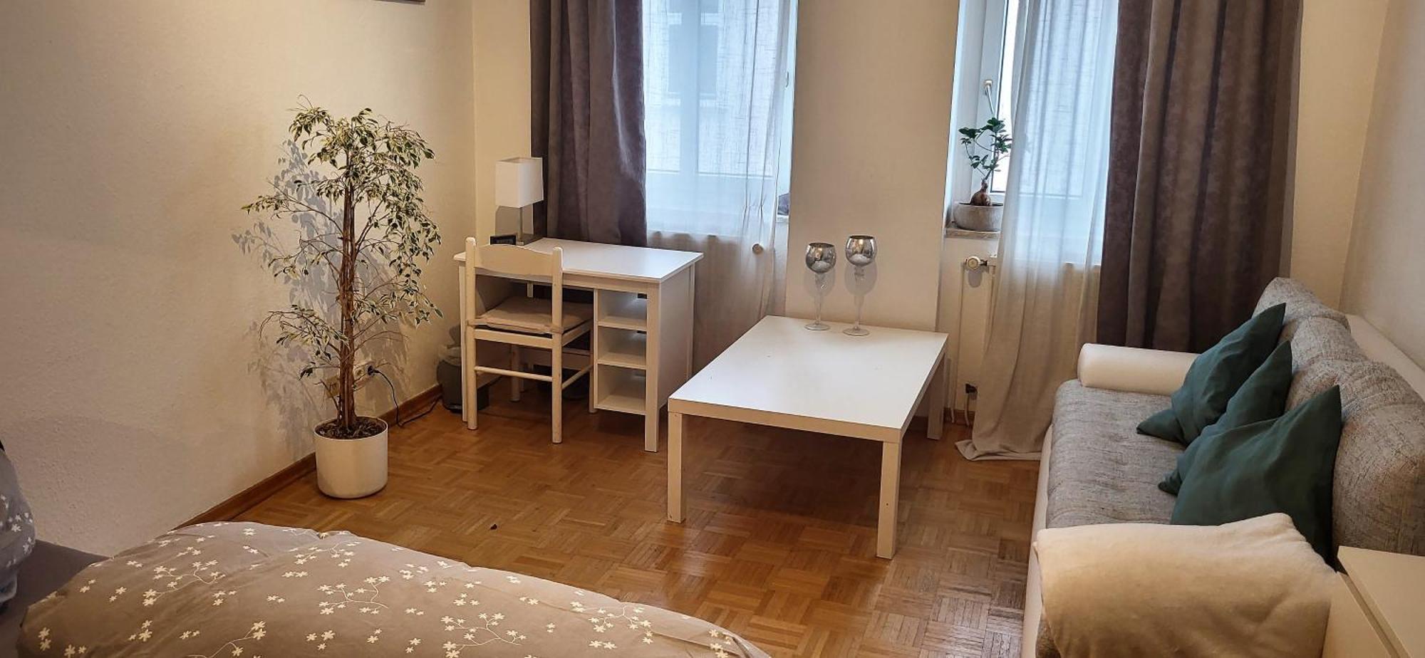 Von Privat, Grosses Zimmer Sehr Zentral In Bad Homburg Stadtmitte Bad Homburg vor der Hoehe Ngoại thất bức ảnh